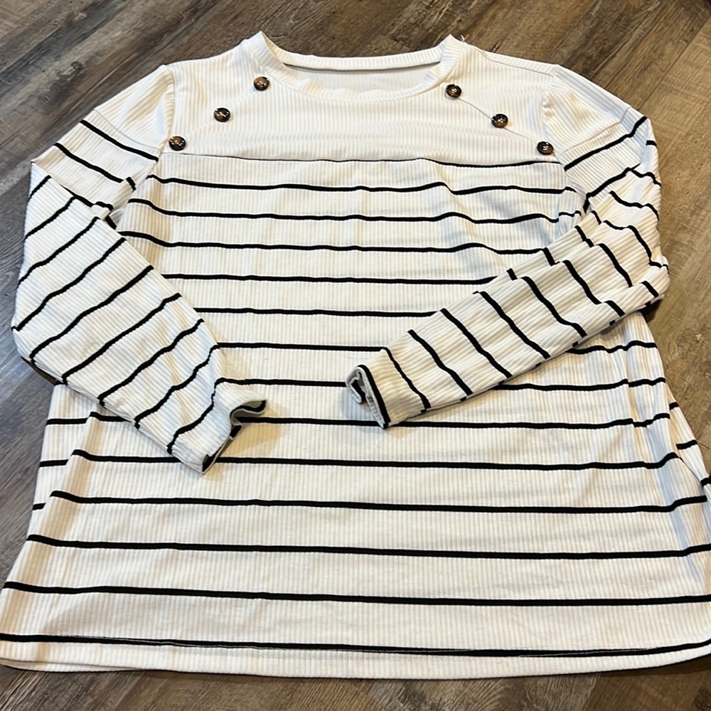 Womens long sleeve shirts